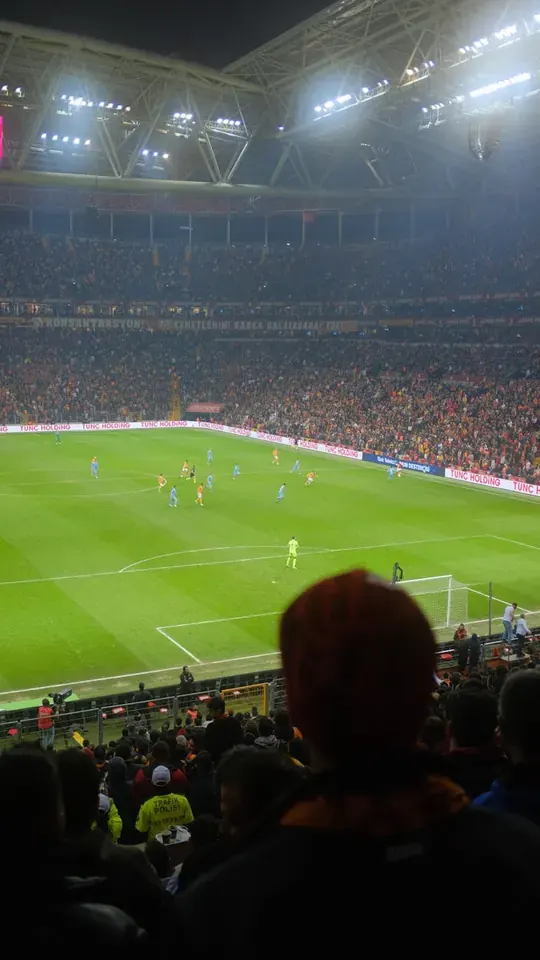 Tactical Foul Timing and Risk Assessment: A Case Study in Liverpool’s Midfield Decision-Making